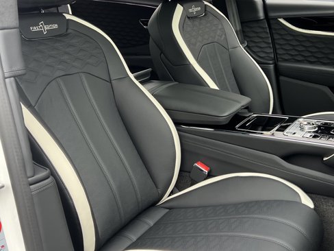 New 2025 Bentley Flying Spur Plug-In Hybrid image 57
