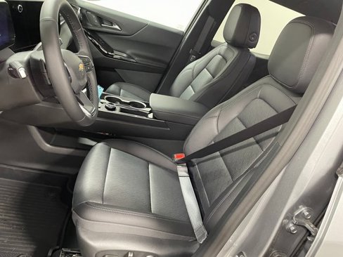 New 2026 Chevrolet Equinox LT w/ Convenience Package II image 12