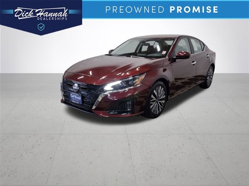 Used 2023 Nissan Altima 2.5 SV image 1
