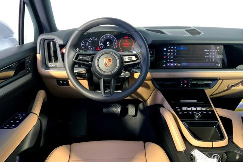 New 2026 Porsche Cayenne image 13