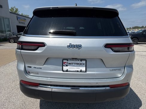 Used 2023 Jeep Grand Cherokee L Limited image 8