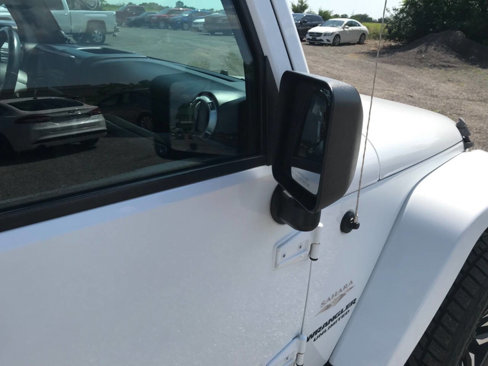 Used 2014 Jeep Wrangler Unlimited Sahara w/ Connectivity Group image 30
