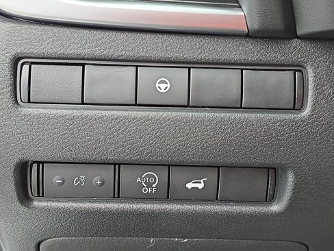 New 2026 Nissan Rogue SV image 25
