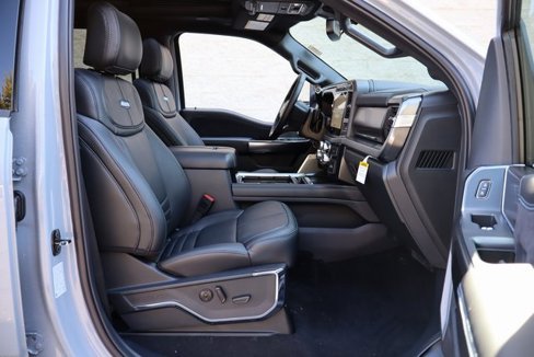 New 2026 Ford F250 Platinum image 39