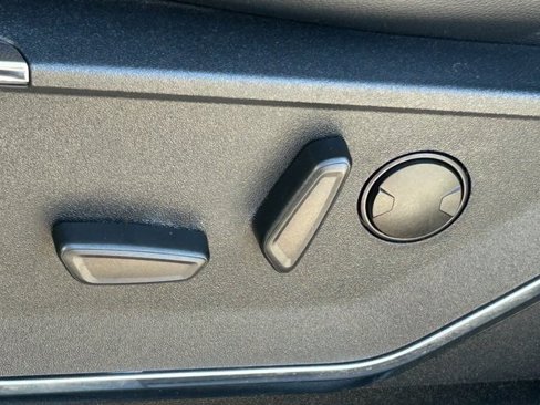 Used 2024 Ford F150 Lariat image 28
