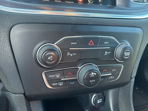 Used 2016 Dodge Charger SXT w/ Rallye Group image 38