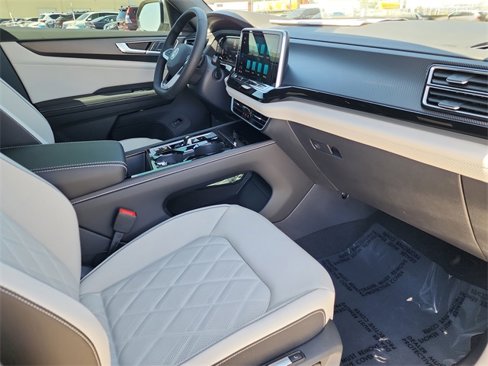 New 2025 Volkswagen Atlas Cross Sport SEL Premium R-Line image 18