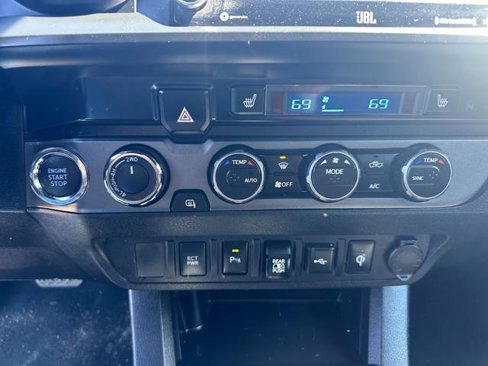 Used 2022 Toyota Tacoma SR5 image 13