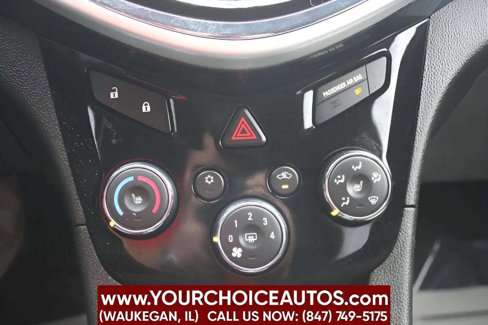 Used 2020 Chevrolet Sonic LT w/ Convenience Package image 23