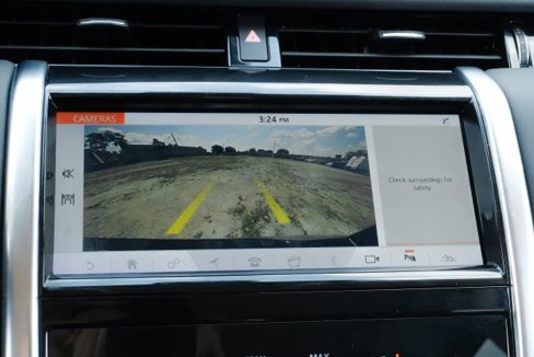 Used 2020 Land Rover Discovery Sport SE image 27