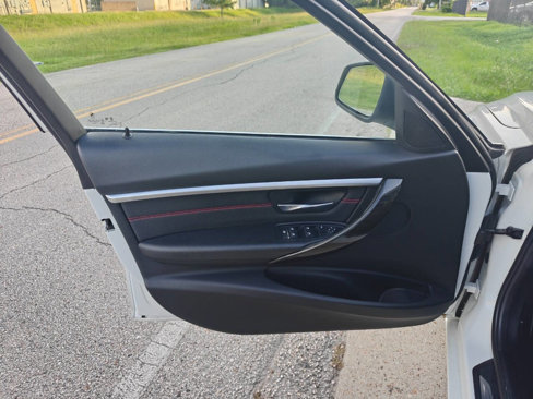 Used 2018 BMW 328d Sedan image 9