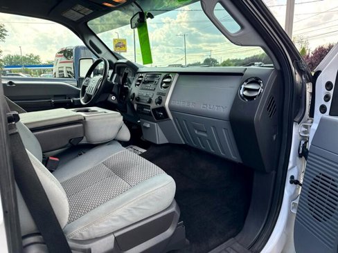 Used 2016 Ford F350 XLT w/ XLT Value Package image 7