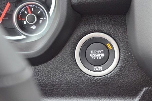 New 2026 RAM 1500 4x4 Crew Cab image 24