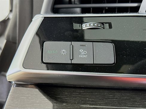 New 2025 Audi Q8 Premium Plus image 10