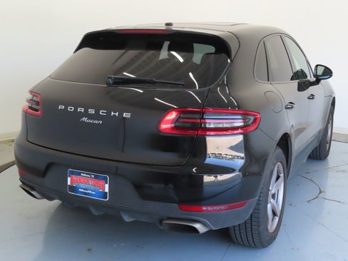 Used 2017 Porsche Macan image 4