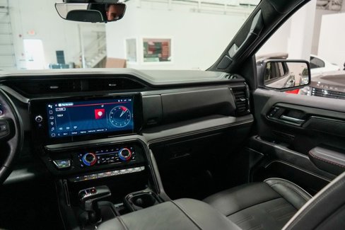Used 2024 GMC Sierra 1500 AT4X w/ AT4X AEV Edition image 13