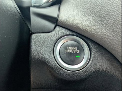 Used 2023 Chevrolet Equinox LS image 11