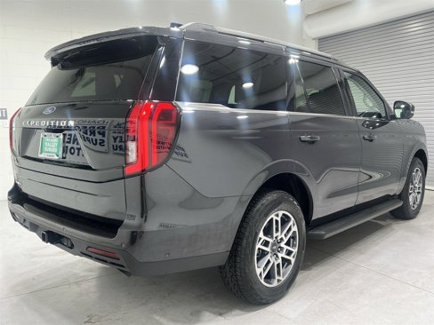 Used 2025 Ford Expedition Active image 8