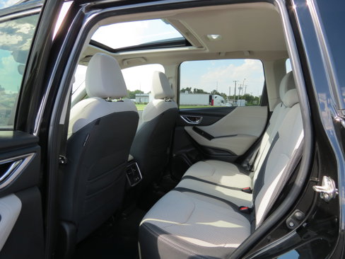 Used 2020 Subaru Forester Premium image 30