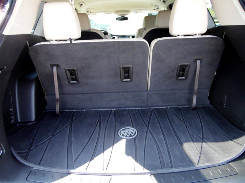 Used 2019 Buick Enclave Essence image 6