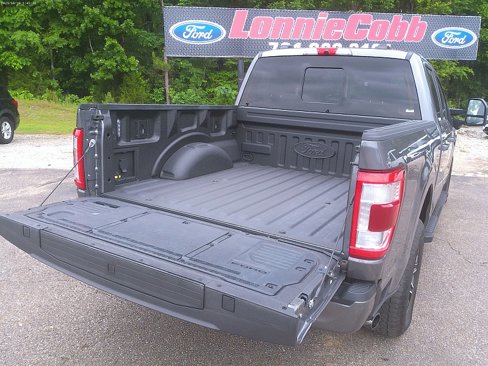 Used 2022 Ford F150 Lariat w/ Equipment Group 502A High image 5