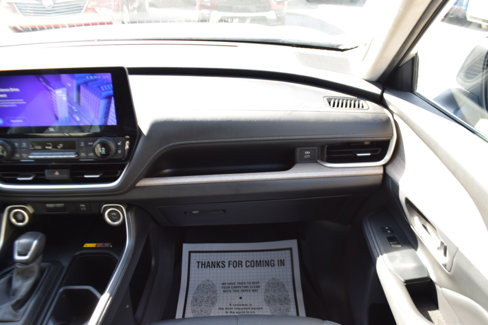 Used 2024 Toyota Grand Highlander AWD image 24