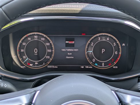 New 2026 Jaguar F-PACE R-Dynamic S image 10