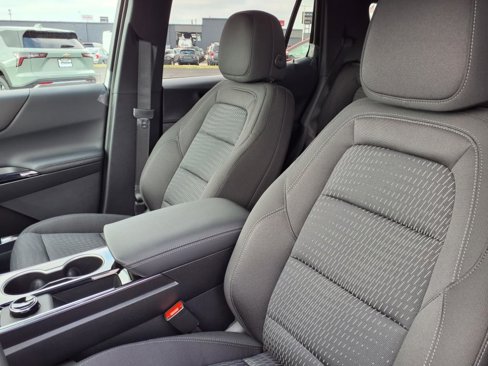 New 2026 Chevrolet Equinox LT image 13