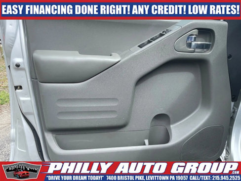 Used 2019 Nissan Frontier SV image 19