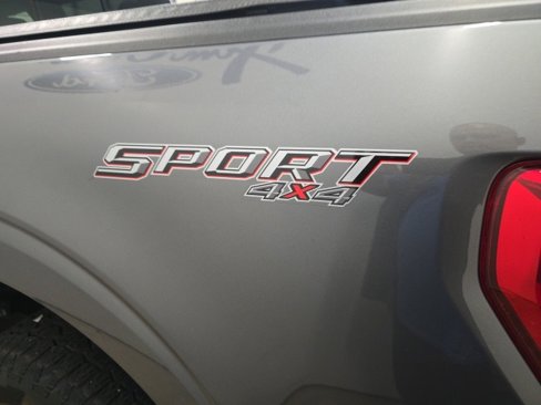 Used 2022 Ford F150 XLT w/ Equipment Group 302A High image 13