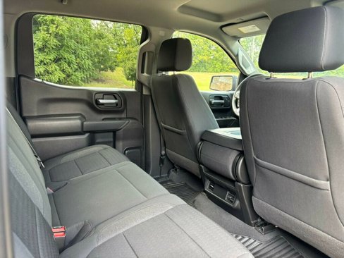 Used 2022 Chevrolet Silverado 1500 Custom Trail Boss w/ Safety Confidence Package image 19