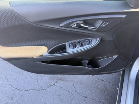 Used 2024 Chevrolet Malibu LT image 14