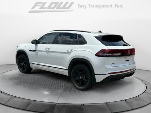 Certified 2025 Volkswagen Atlas Cross Sport SEL R-Line image 6
