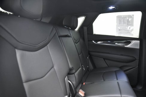Used 2025 Cadillac XT5 Premium Luxury image 14