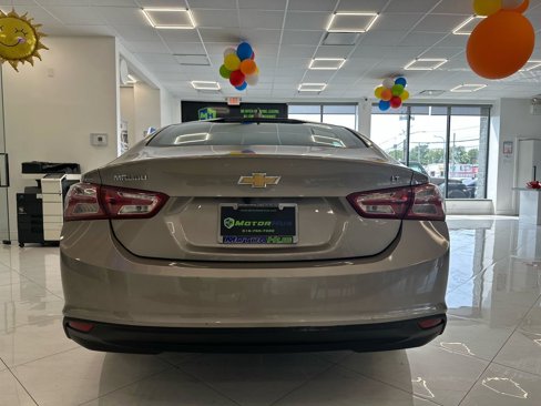 Used 2022 Chevrolet Malibu LT image 11