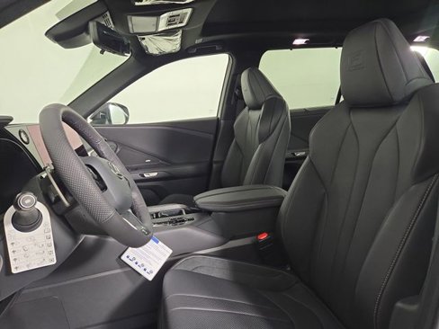 New 2026 Lexus TX 500h AWD image 12