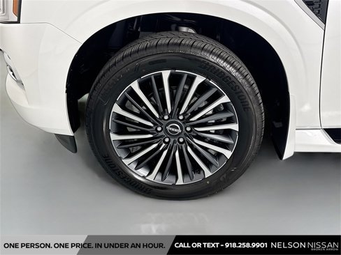New 2025 Nissan Armada Platinum Reserve image 34