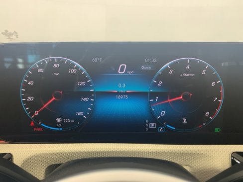 Used 2022 Mercedes-Benz A 220 4MATIC image 17