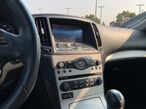Used 2009 INFINITI G37 x image 15