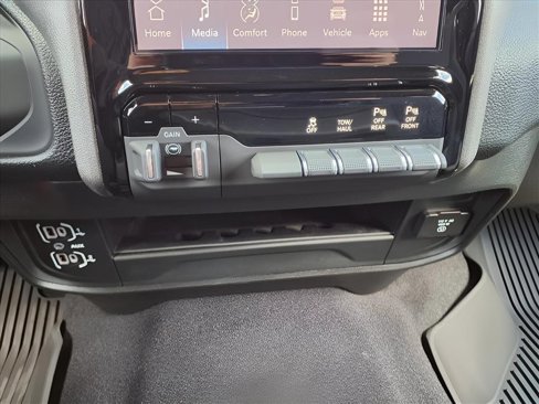 New 2026 RAM 2500 Tradesman image 13