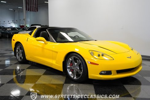 Used 2008 Chevrolet Corvette Coupe w/ Preferred Equipment Group image 16