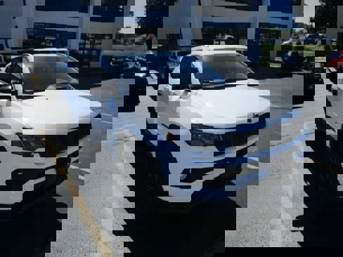 New 2026 Jeep Compass Latitude image 3