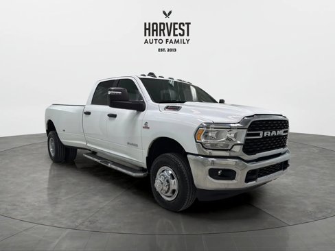 Used 2024 RAM 3500 Big Horn image 10