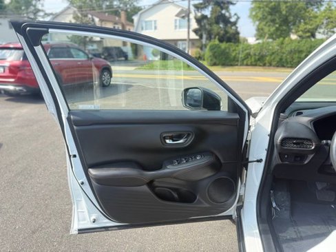 Used 2023 Honda HR-V Sport image 16