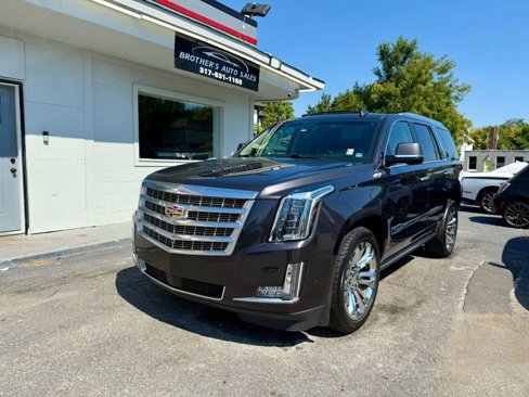 Used 2017 Cadillac Escalade Premium Luxury w/ LPO, Radiant Package image 2