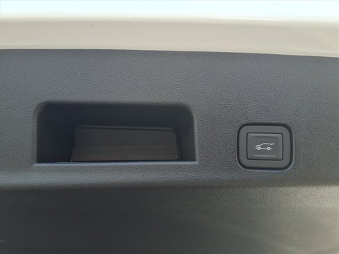 New 2026 GMC Acadia Elevation w/ Elevation Premium Package image 6