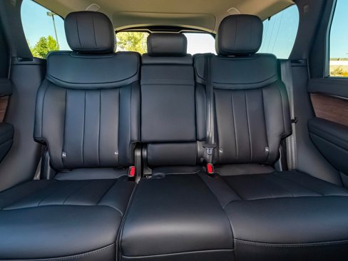 New 2025 Land Rover Range Rover SE image 46