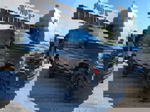 Used 2021 GMC Yukon AT4 w/ AT4 Premium Plus Package image 1
