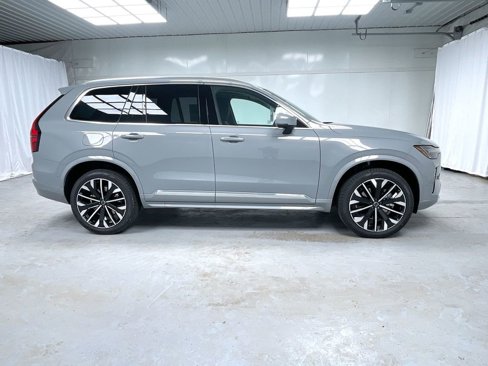 New 2026 Volvo XC90 B6 Plus w/ Protection Package Premier image 2