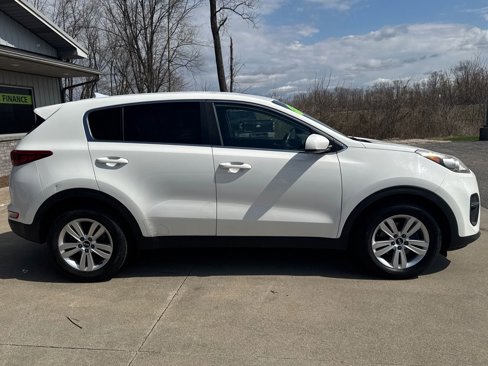 Used 2019 Kia Sportage LX image 9